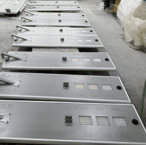 stand alone centralised solar street lighting system 